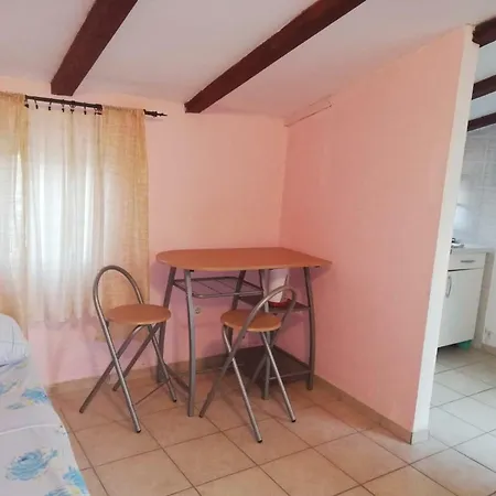 Kleo Apartment Orebić